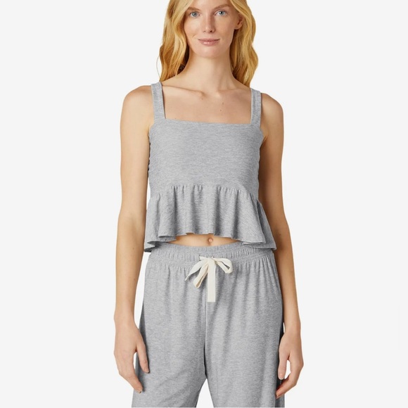 Beyond Yoga Other - Beyond Yoga

Featherweight Dream On Tank SIZE M NWT